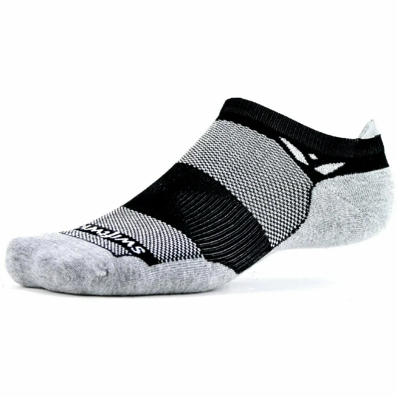 Swiftwick Maxus Zero Tab Socks- Black