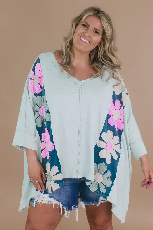 Oli & Hali: Oversized Washed Daisy Patch Top