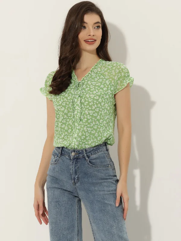 Ditsy Floral Print Chiffon Short Sleeve Ruffle Blouse